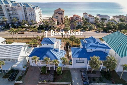 Crystal Shores House | At Last 100' to Beach Access Close to Shops