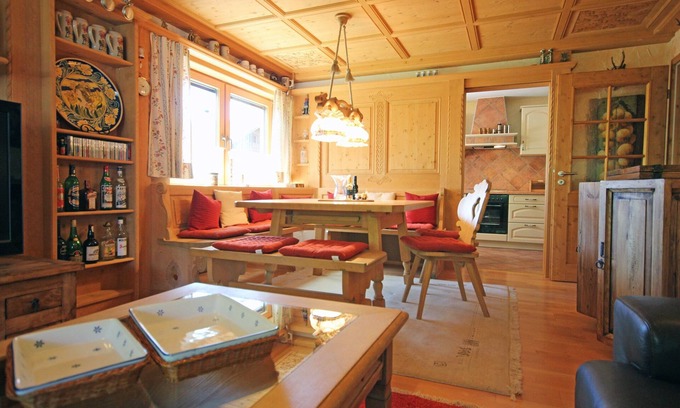 Heitlern Apartment | At the village pond