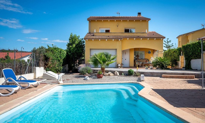 Creixell House | AT095 La Coma: Casa con piscina privada, barbacoa, A/A, wifi
