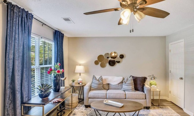 Austell House | ATH - Austell - 3BR - Pet Friendly (crest7269)