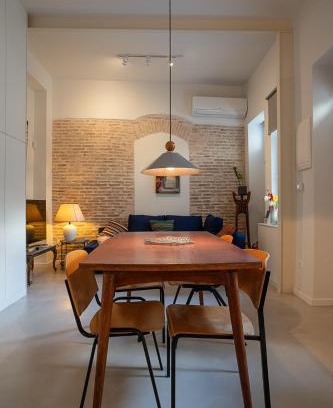 Athens City Centre Apartment | Athenian Cypress House, Atelier