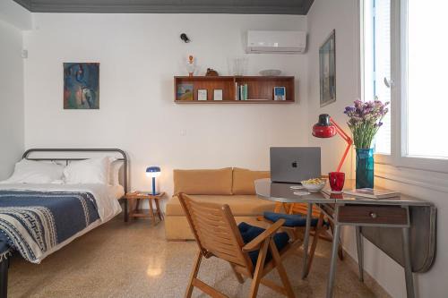Athens City Centre Apartment | Athenian Cypress House, Studio