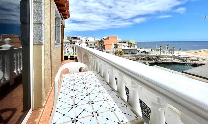 La Jaca Apartment | Atico con increible Vista a Oceano Atlantico, Wifi