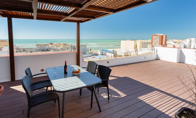 Cadiz Apartment | Atico FULL Balcony by Cadiz4Rentals