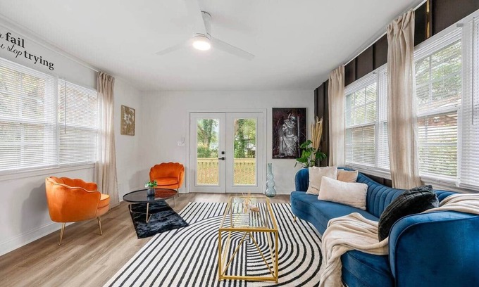 Hapeville House | Atl 4 BR | 10 Mins from Airport | Office & Desk