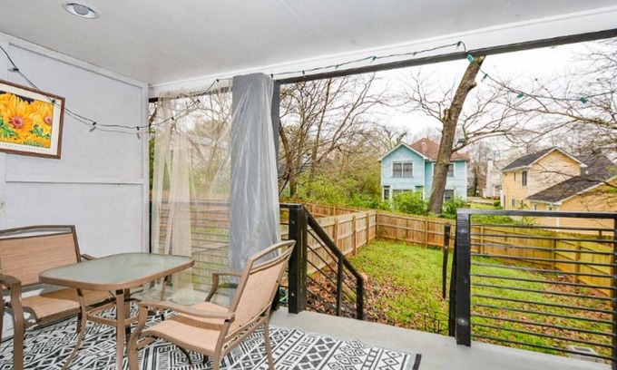 Peoplestown Apartment | Atlana Gem!