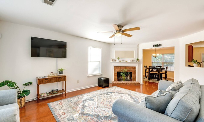 Austell House | Atlanta Area Home w/Yard ~ 2 Mi to Six Flags