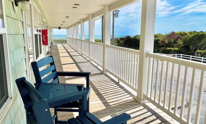 Atlantic Beach Apartment | 🏖️Atlantic Beach🏄Sunny Partial Ocean View Studio😎Pool🏊