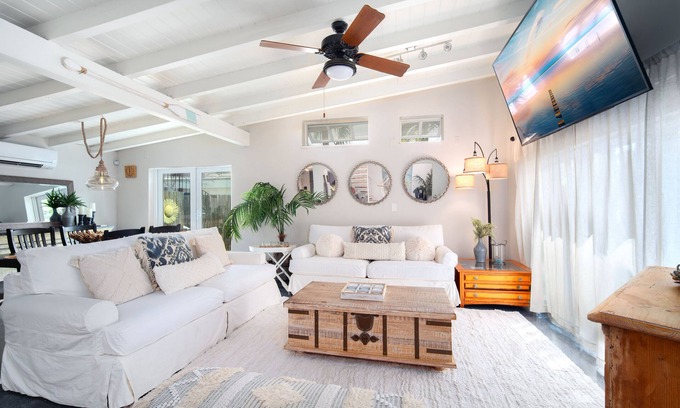 Midtown House | Atlantis House- beautiful residence close to beaches