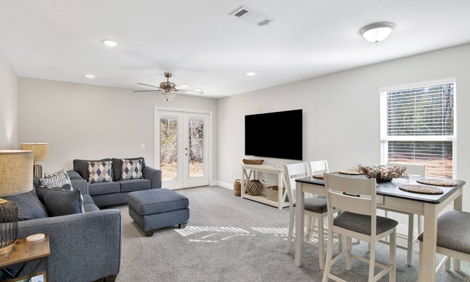 Florida Panhandle House | Atlas Townhome #B~Milton,Pensacola,Navarre~Close