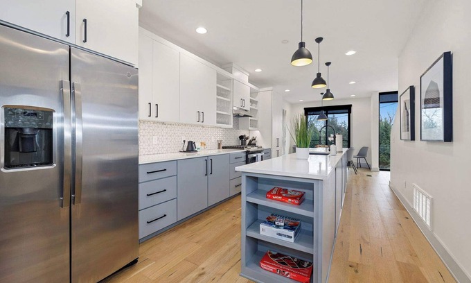 Downtown House | Atlas - Trailhead Mews - Optional BlakeSt Access