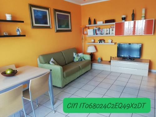 Montesilvano Apartment | Attico luminoso I colori del sole