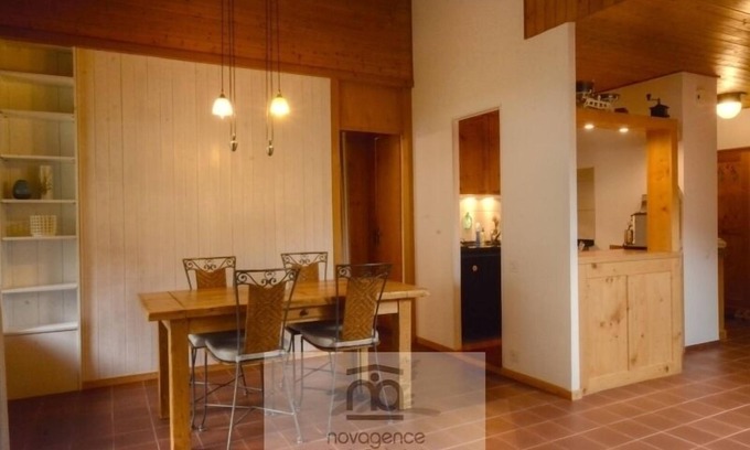 Anzere Apartment | Attractive 2-room apartment on the village square.It has one bedroom with a double bed and a spaciou