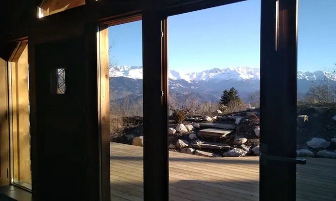 Saint-Bernard Ski Chalet | Atypical chalet with green roof at 1000 M, breathtaking mountain views!