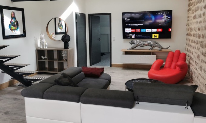 Epinal Apartment | Atypical apartment in the center of Epinal