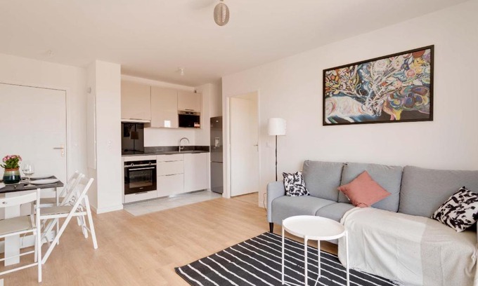 Les Perroquets Apartment | Au CALME entre DISNEY et PARIS