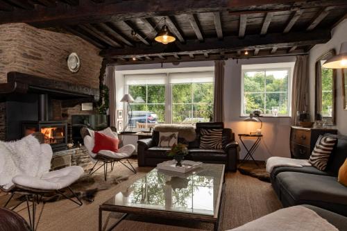 Bouillon House | Au charme du 13 Faubourg de France à Bouillon, déco fêtes de fin 2025 à partir du 27 novembre