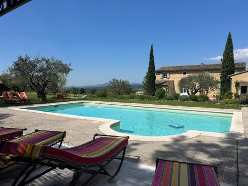 Saint-Didier Bed & Breakfast | Au Clair Ventoux B & B - SPA