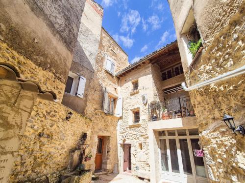 L'Isle-sur-la-Sorgue Apartment | Au Lys rose