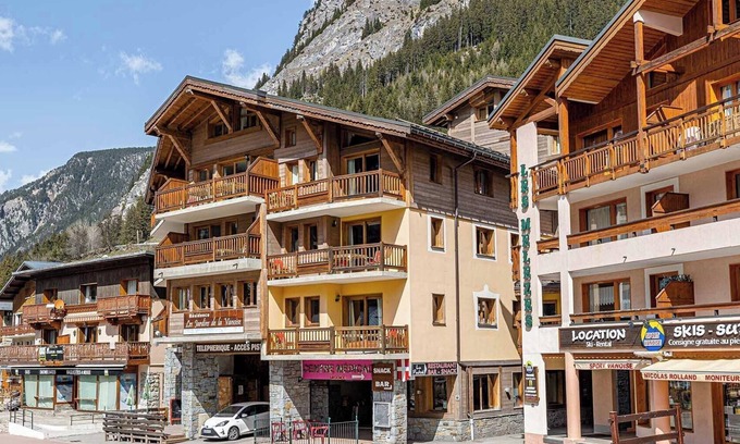Pralognan-la-Vanoise Condo | Au pied des pistes ! Appartement cosy + Parking