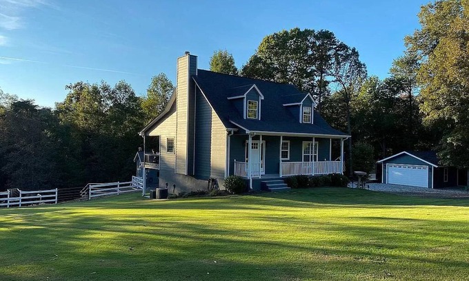 Conestee Other | AUG/SEPT SALE FIREPIT TREE-FORT RETREAT 6 miles to Reedy Falls, 1.5 to Conastee