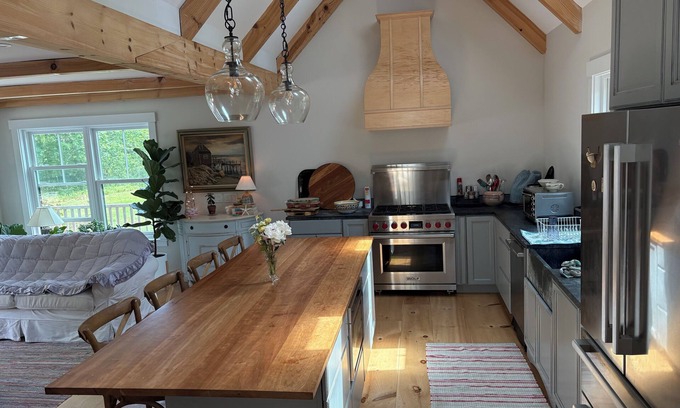 West Tisbury House | August 17-31 avail at this West Tisbury home on Martha’s Vineyard! Fair Week!