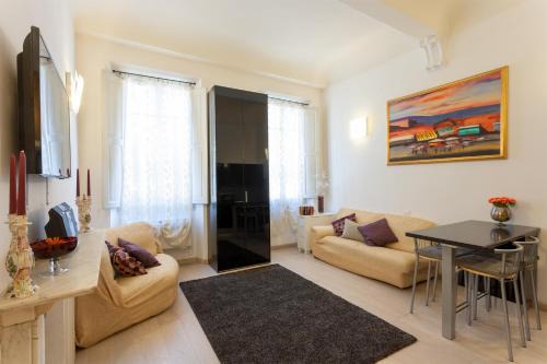 San Lorenzo Apartment | Aurora Suite