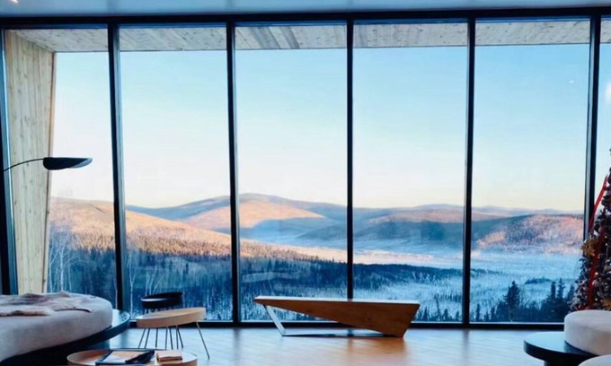 Fairbanks House | Aurora Villa
