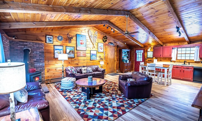 Chestertown Cabin | Authentic Lincoln Log cabin in a private setting w/nearby lakes and attractions