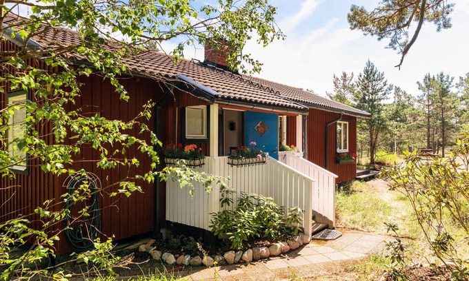 Stavsnas House | Authentic Swedish family home on the archipelago