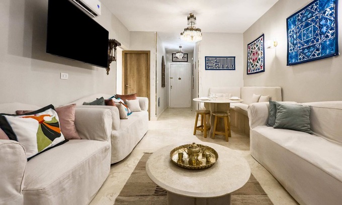 Nasr City Apartment | Authentic Traditions Cozy Stay, 1bdr