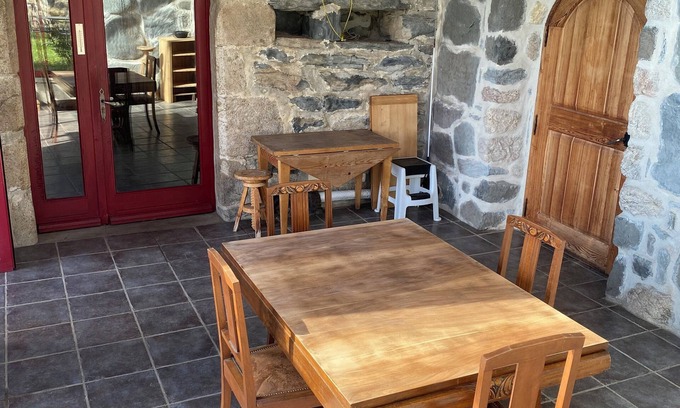 Usclades-et-Rieutord House | Authentique Maison du Plateau Ardéchois du 16eme Siècle Entièrement Restaurée