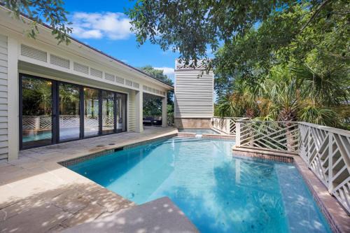 Isle of Palms House | AV9-02: 9 2nd Avenue