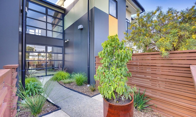 Petone Apartment | Ava Lodge