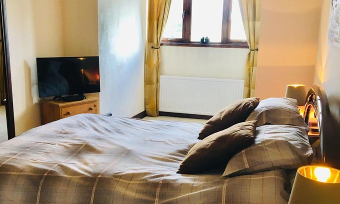 Campbeltown House | Avalon