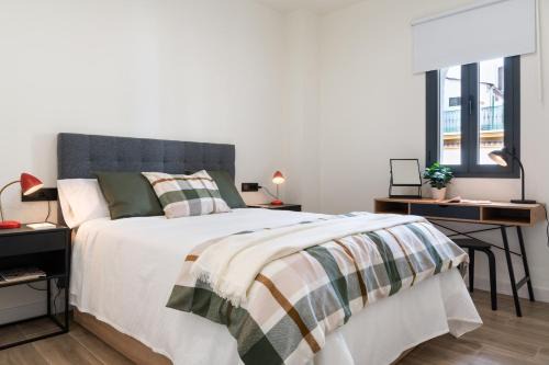 San Gil Apartment | Avanti Clavel, la terraza te conquistará