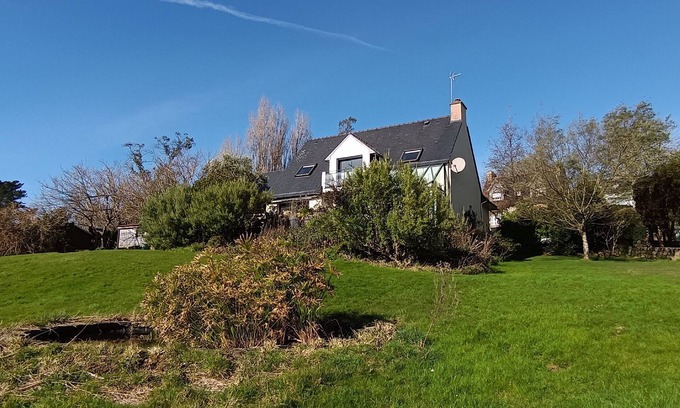 Morgat House | Avel Ar Mor - Home with sea view in Morgat!