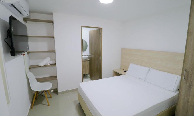 Cali Hotel | Aw Hotel Pasarela Real