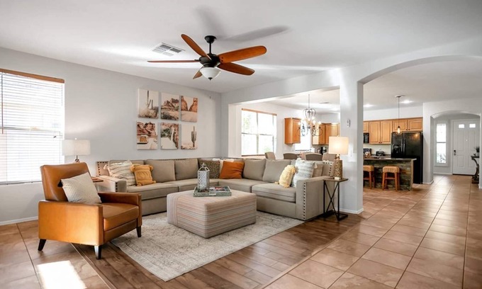 Tramonto House | Away from the hustle and bustle with private pool and 3 community poolsn