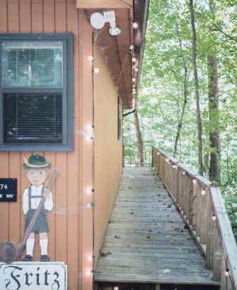 Blairsville House | Awe-Inspiring Views - Fireplace - Patio and King Bed