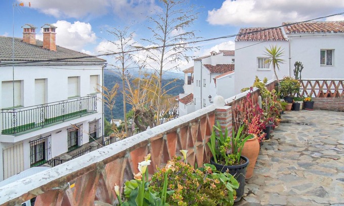 Genalguacil Apartment | Awesome apartment in Genalguacil