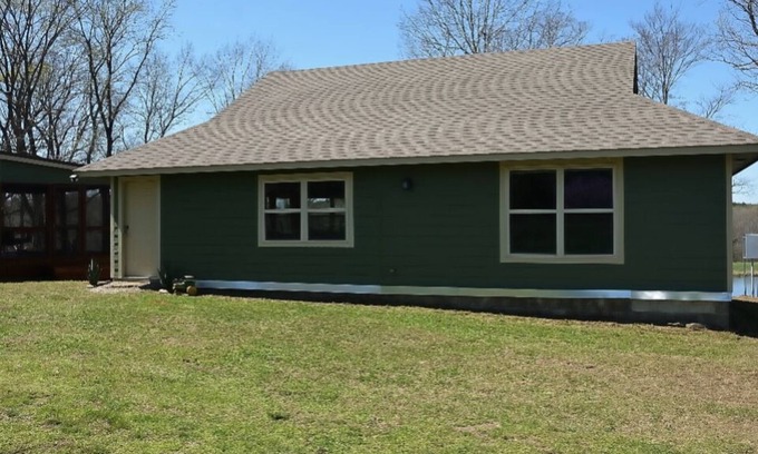 Pine Ridge House | AWESOME CABIN WITH ACCESS TO MANY TRAILS, INCLUDING WOLF PEN GAP IN MENA, AR.