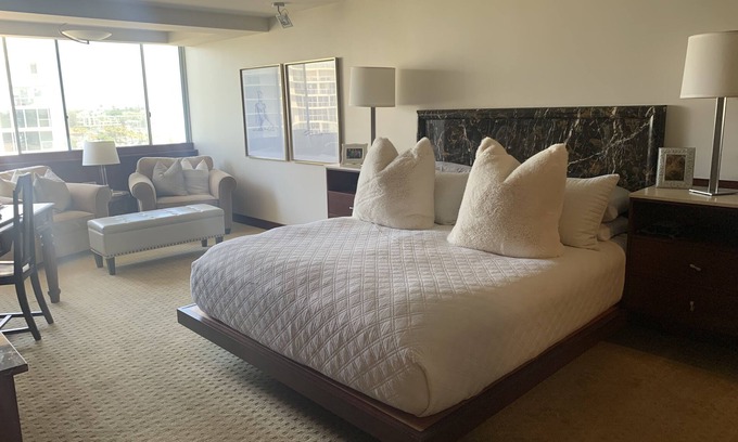 Coronado Condo | AWESOME CORONADO OCEAN VIEW