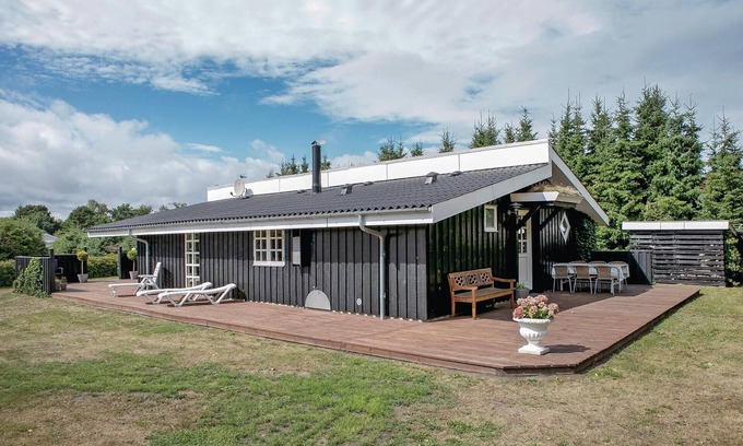 Hadsund House | Awesome home in Hadsund with sauna