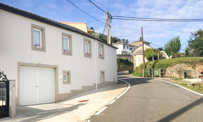 Ortigueira House | Awesome home in Ortigueira with WiFi