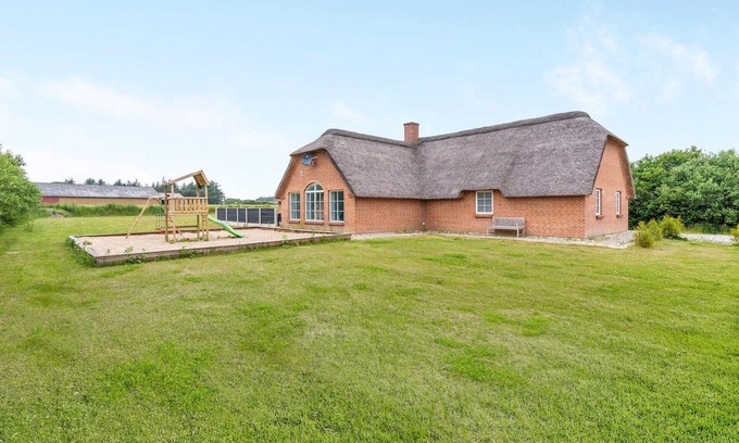 Øby House | Awesome home in Ulfborg with sauna