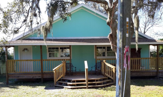North Beach House | Awesome Rental. Near Beach, ocean park, and Mayport Base.