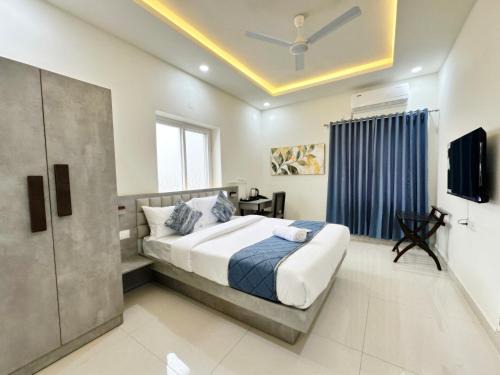 Kondapur Hotel | Axon Business Hotel Kondapur HITEC City Hyderabad