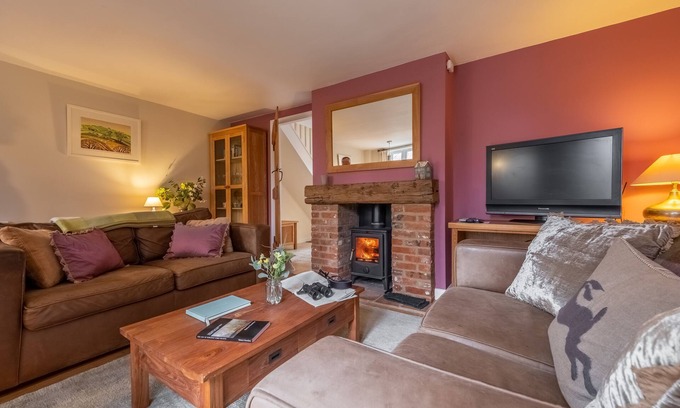 Burnham Thorpe Cottage | Ayres Cottage, Burnham Thorpe, Norfolk