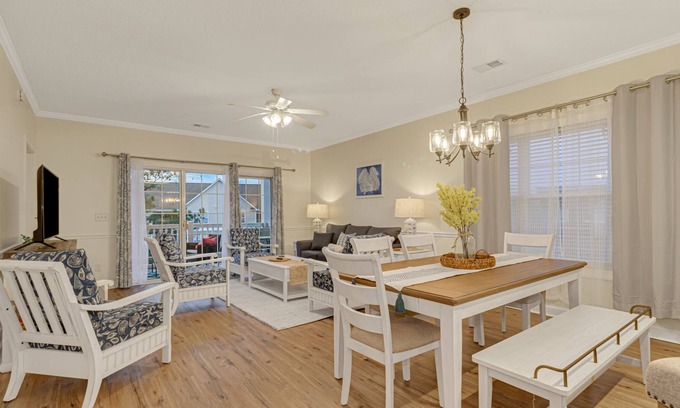 Socastee House | Azalea Lakes Myrtle Beach Escape